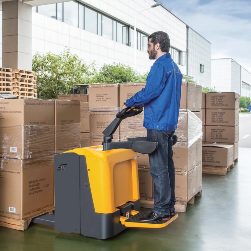 Elektrische palletwagen EPV20-P/EPV25-P met opklapbaar platform – aanzicht 3